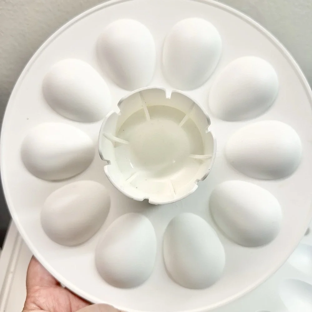 Tupperware White Deviled Egg Keeper Insert Trays Set of 2 Replacement Parts‎